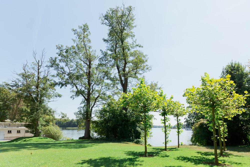 Landhaus Am Jungfernsee Потсдам Экстерьер фото